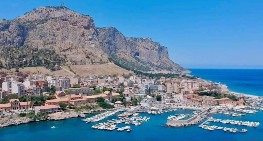 Ferienwohnung La Trinacria Mare Palermo Exterior foto